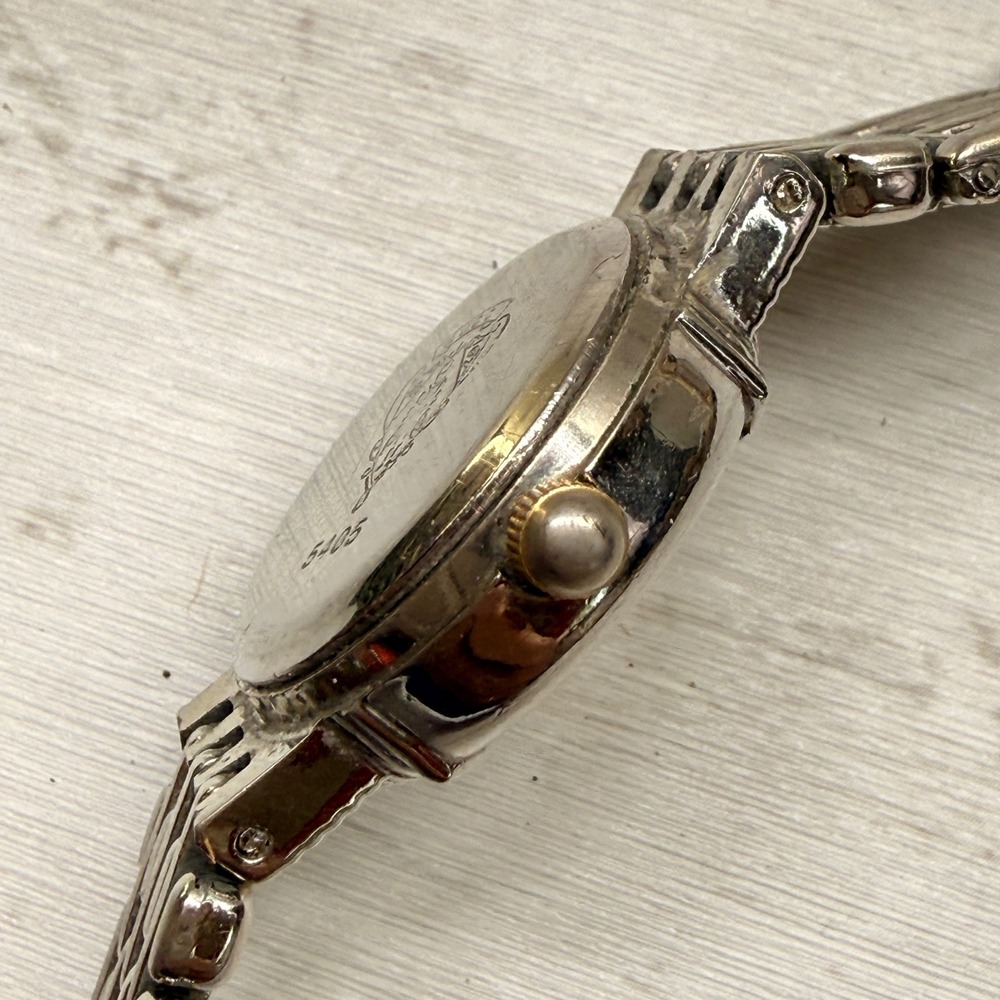 Gucci 5405 Vintage Womens Quartz Watch Silver Tone Link Bracelet Working - Picture 6 of 9